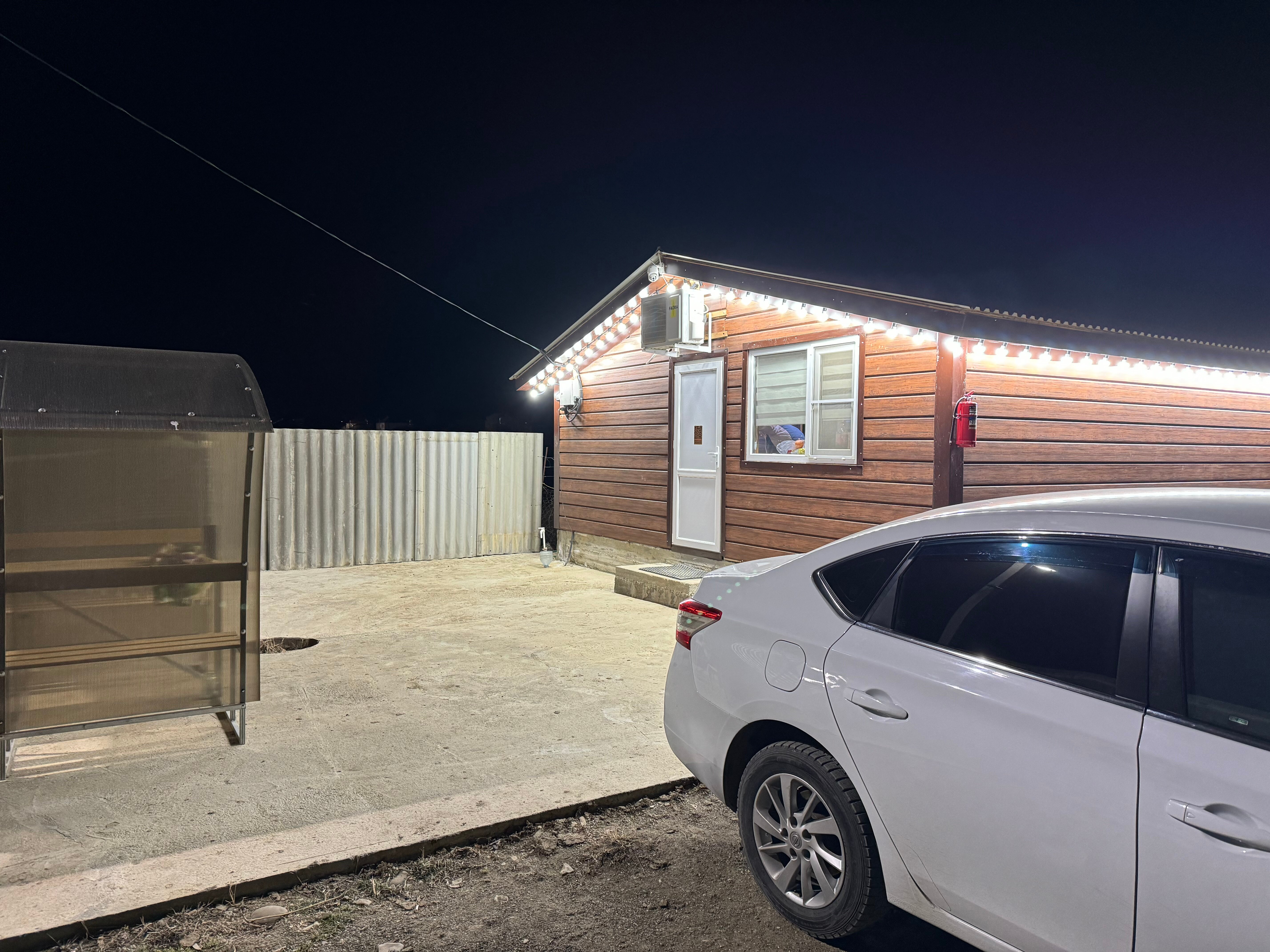 Фото Домик у обрыва