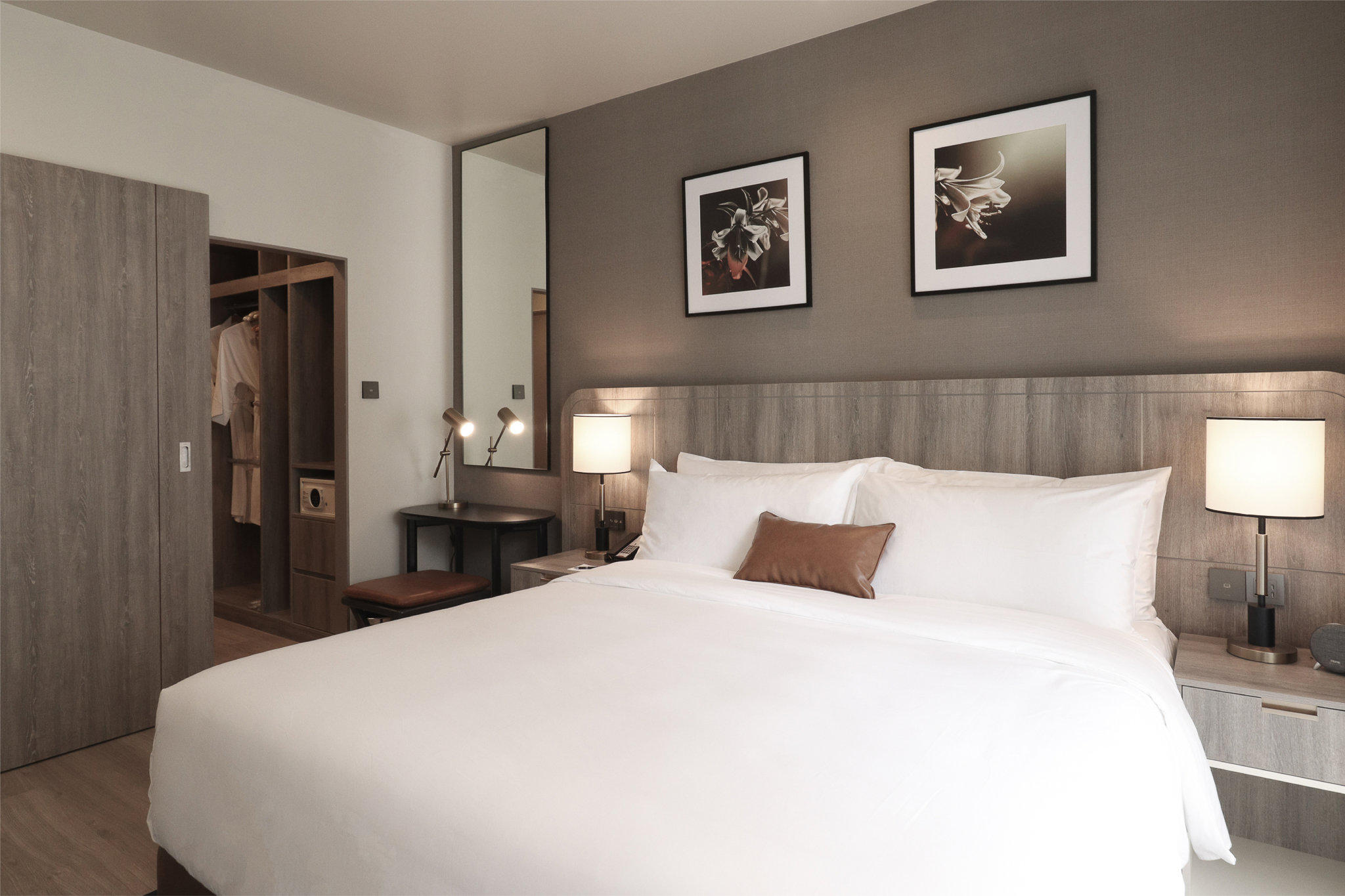 Фото Staybridge Suites Bangkok Sukhumvit