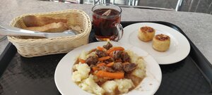 Sam (Kabardino-Balkarian Republic, Leskenskiy District, R-217 Kavkaz, 496-y kilometr), cafe