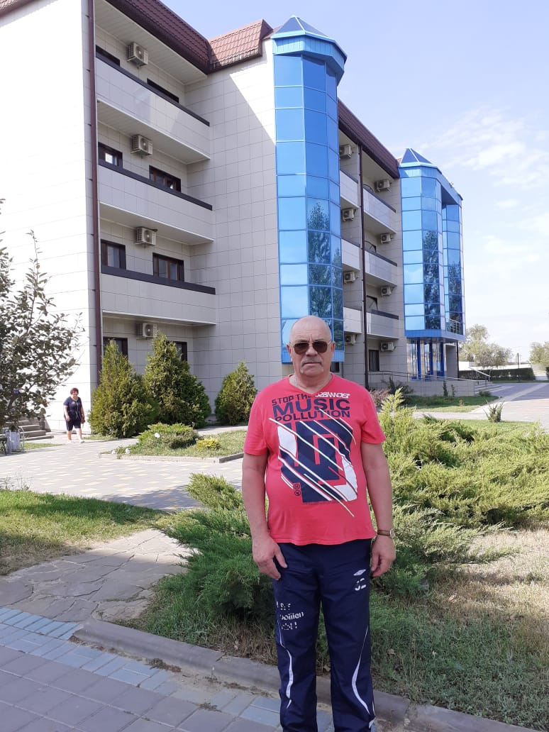 Фото Эльтон