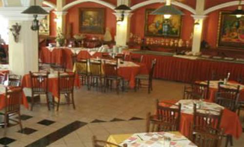 Фото Hotel El Camino Inn & Suites