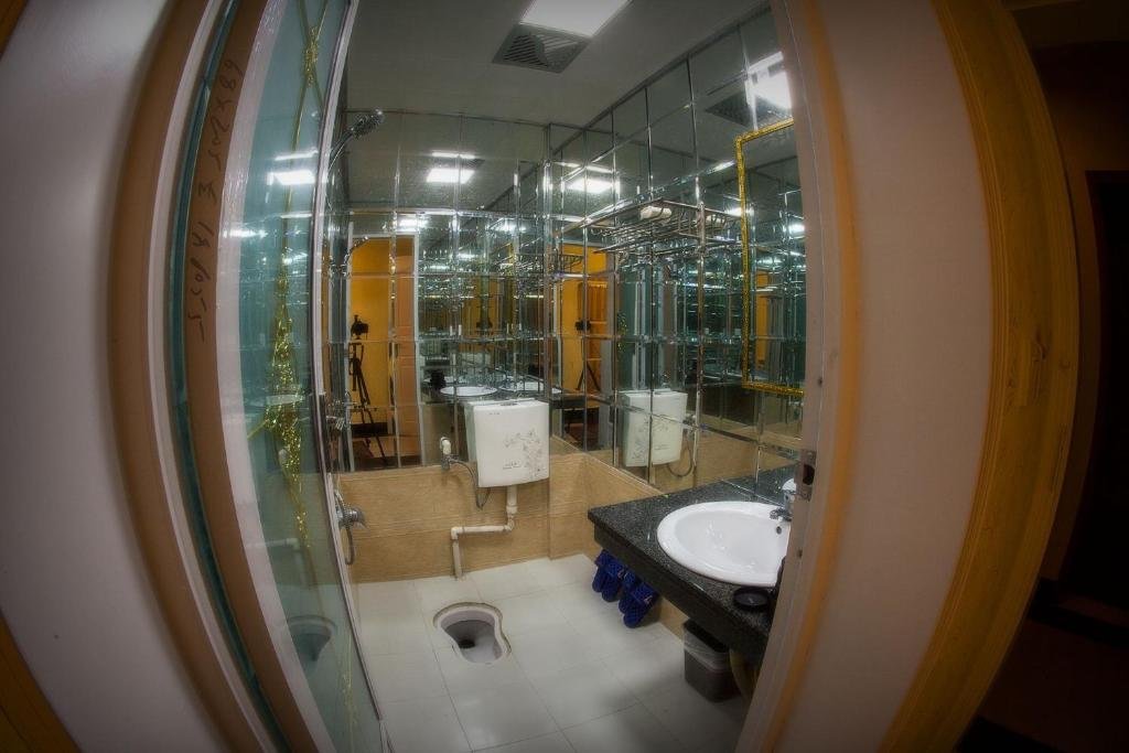 Фото Fenghuang Jinshui'an Inn