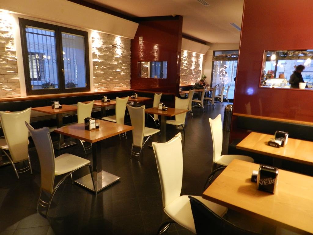 Фото Locanda Trattoria Caffè Cavour