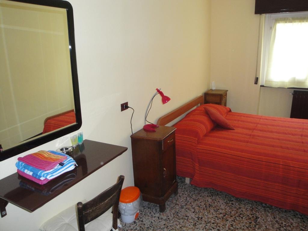 Фото La Piazza B&b