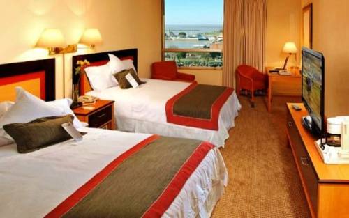 Фото Holiday Inn Express Puerto Madero