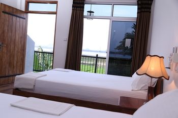 Фото Serene Park Hotel