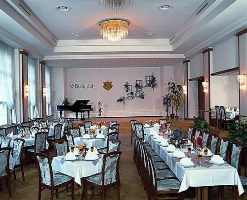 Фото Hotel Sächsisches Haus