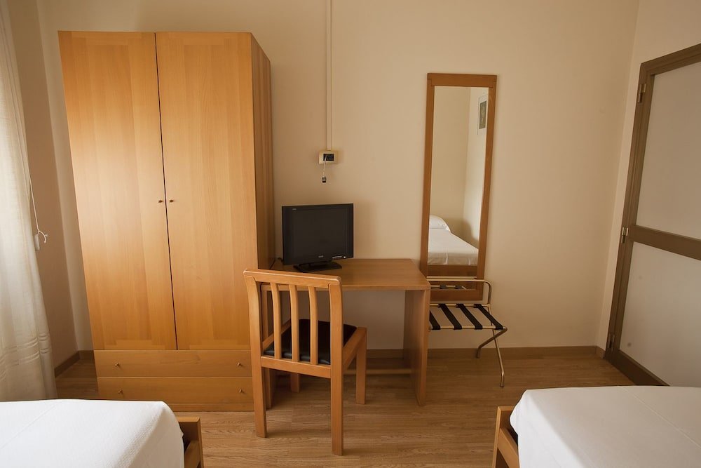 Фото Hotel Toscana