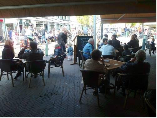 Фото De Korenbeurs