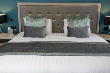 Фото Pelham House