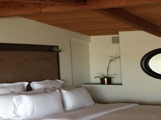 Фото Malibu Beach Inn