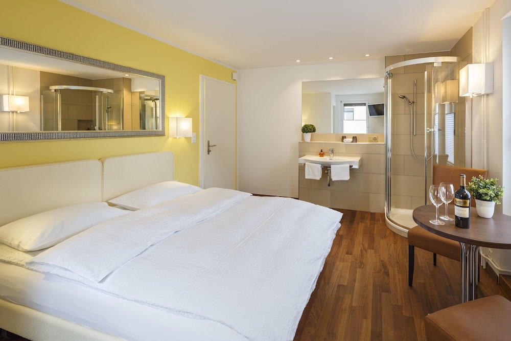 Фото Aparthotel Familie Hugenschmidt