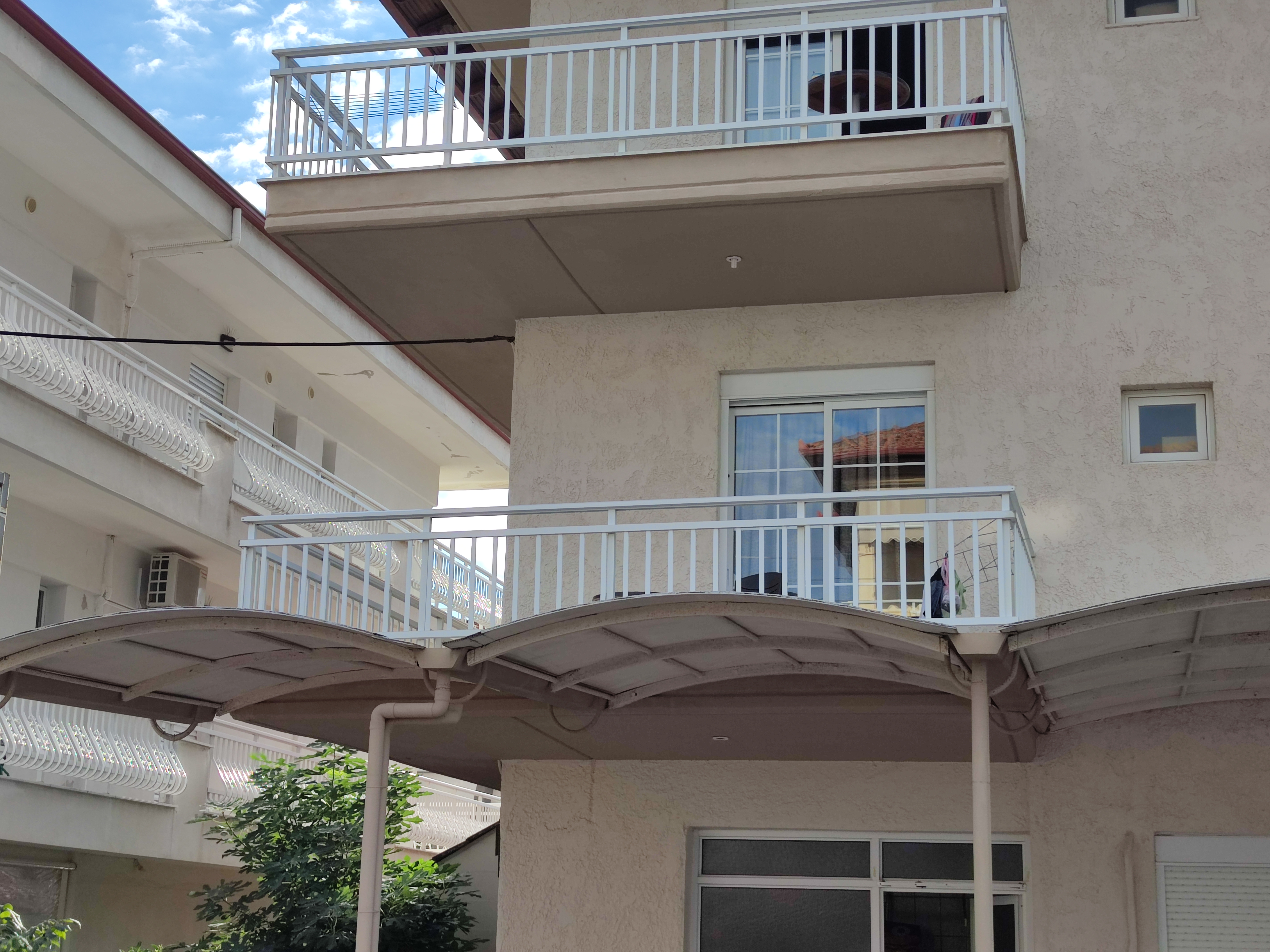 Фото Amfion Hotel