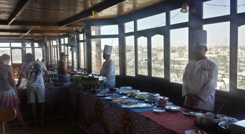 Внешний вид отеля Golden Rose Hotel в Хургаде, фото 5