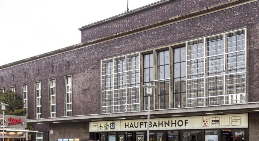 Фото отеля 1