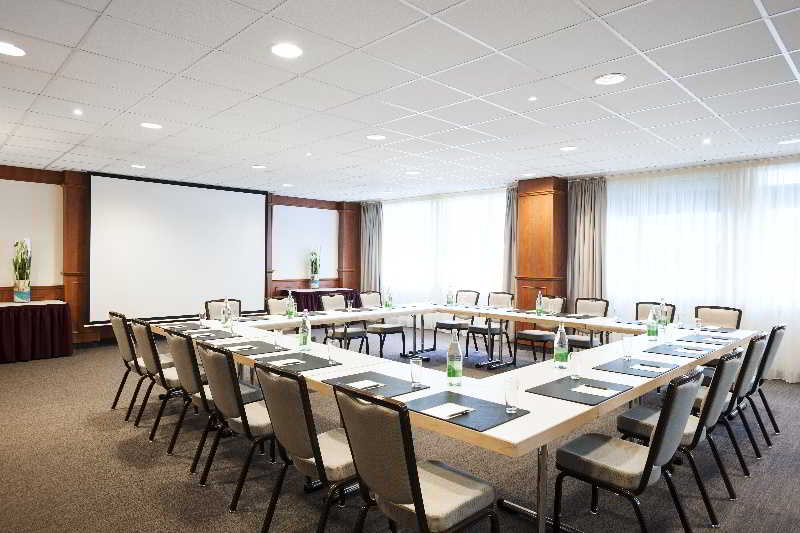 Фото Nh Fribourg Hotel