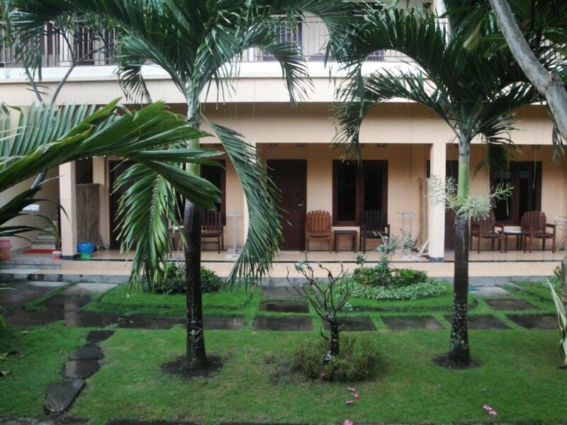 Апартаменты Puji Homestay Mataram в Матараме