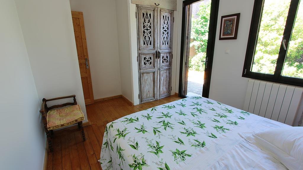 Фото La Chartreuse Du Canal Du Midi