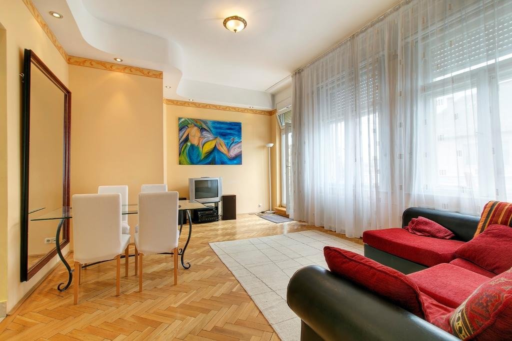 Фото Central Penthouse With Terrace