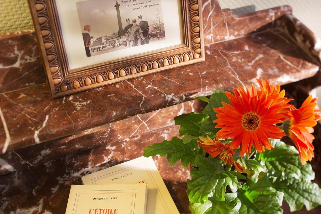 Фото New Orient Hotel