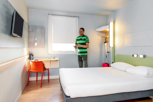 Гостиница Ibis budget Paris Porte de Vanves в Малакоффе