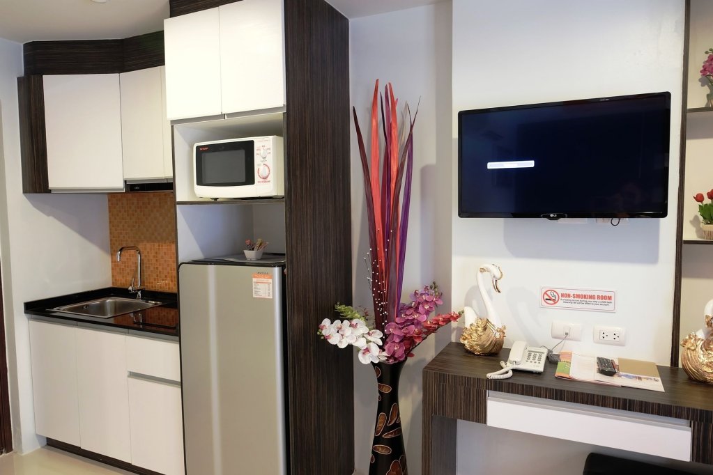 Фото Sunset Apartments