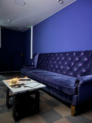 Ogiz orqali jinsiy aloqada bolgan uysiz ayollarning porno videolari