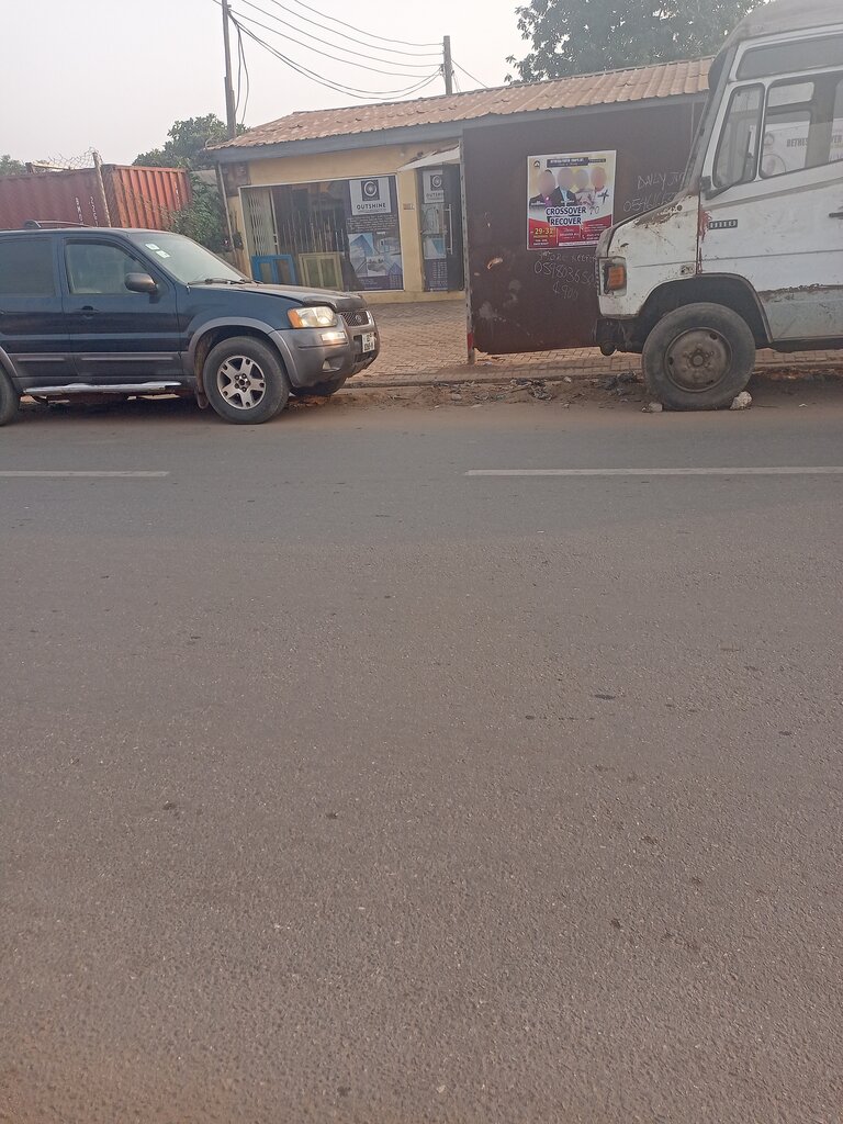 Construction and finishing works Outshine aluminium& construction, Accra, photo