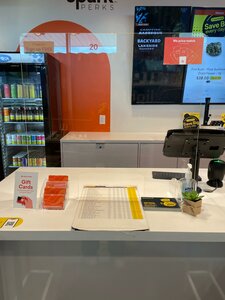 elfbar nachfüll pod läuft aus Mississauga – Enfield Place Vape Store | 180 Smoke (Ontario) main image 0