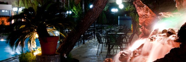 Фото Oasis Hotel Apartments