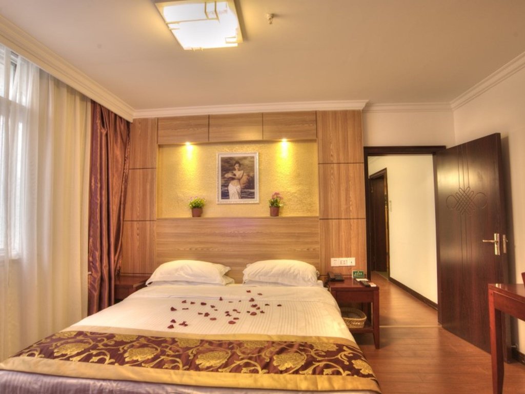 Фото GreenTree Alliance Shanghai ChongMing BaYi Road Walking Street Hotel