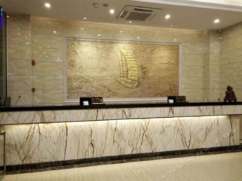 Гостиница Longbaihui Hotel в Шэньчжэне
