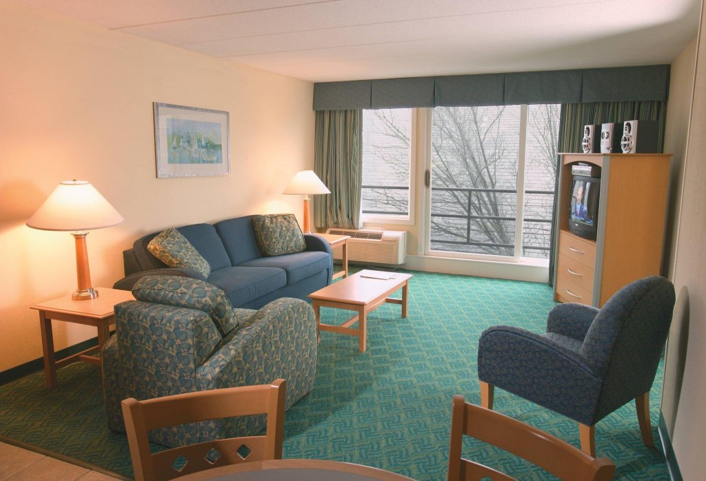 Фото Wyndham VR Inn On The Harbor