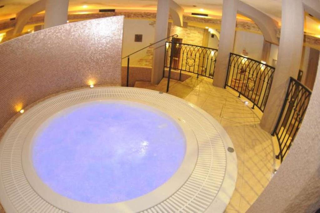 Фото Hotel Metropol