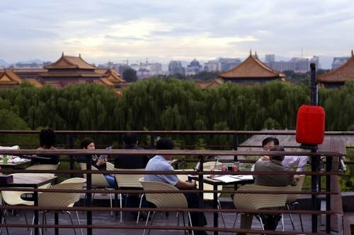 Hotel The Emperor Hotel Forbidden City, Beijing, photo