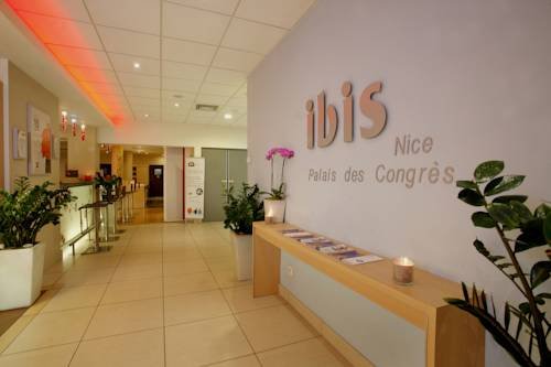 Фото EasyHotel Nice Palais des Congrès