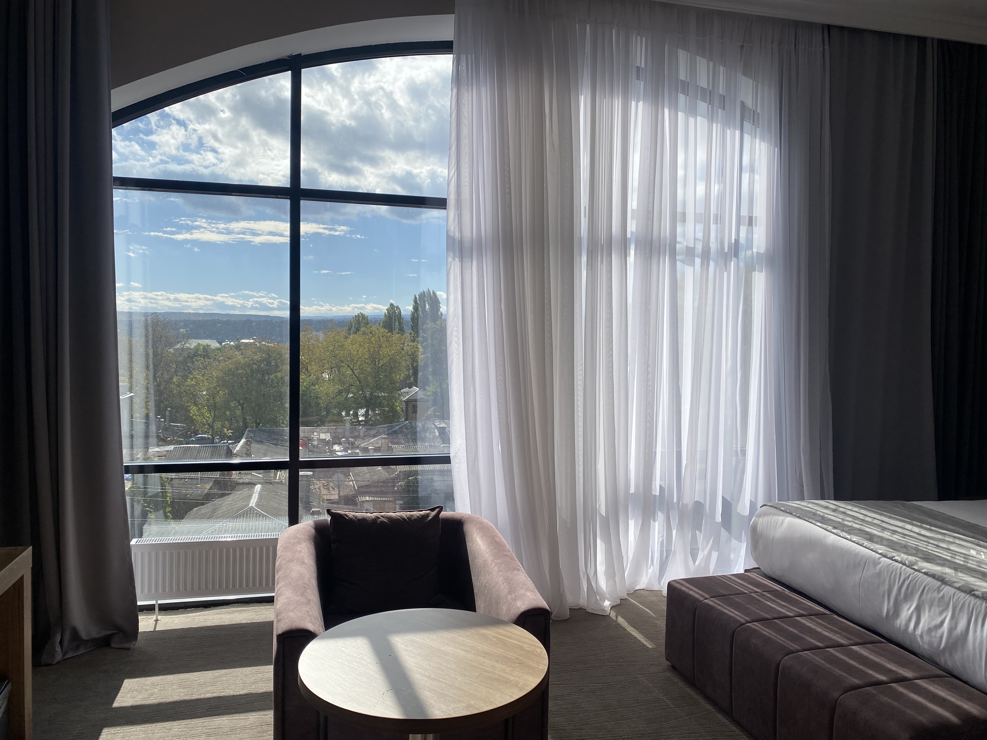 Фото Central City