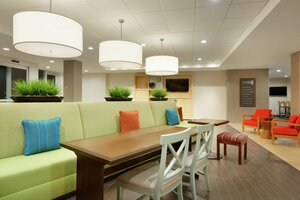 Home2 Suites by Hilton El Paso Airport, Tx