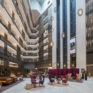 Фото Sheraton Grand Tbilisi Metechi Palace