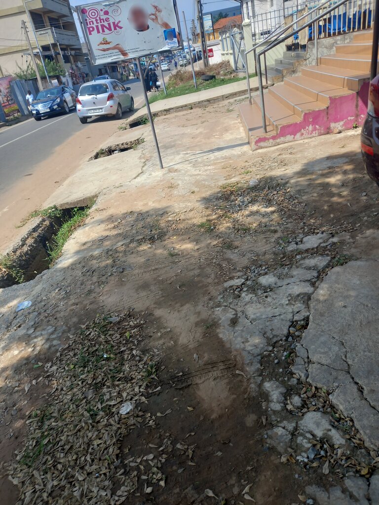 Beauty salon Dubee’s House if Beauty, Accra, photo