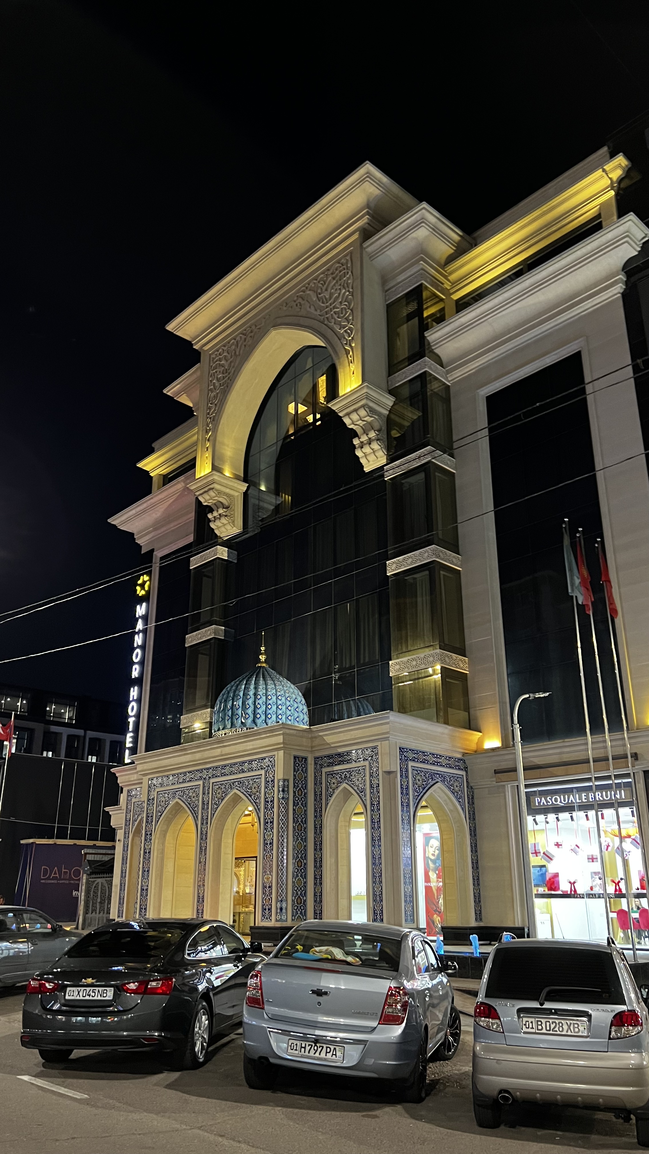 Фото Manor Hotel