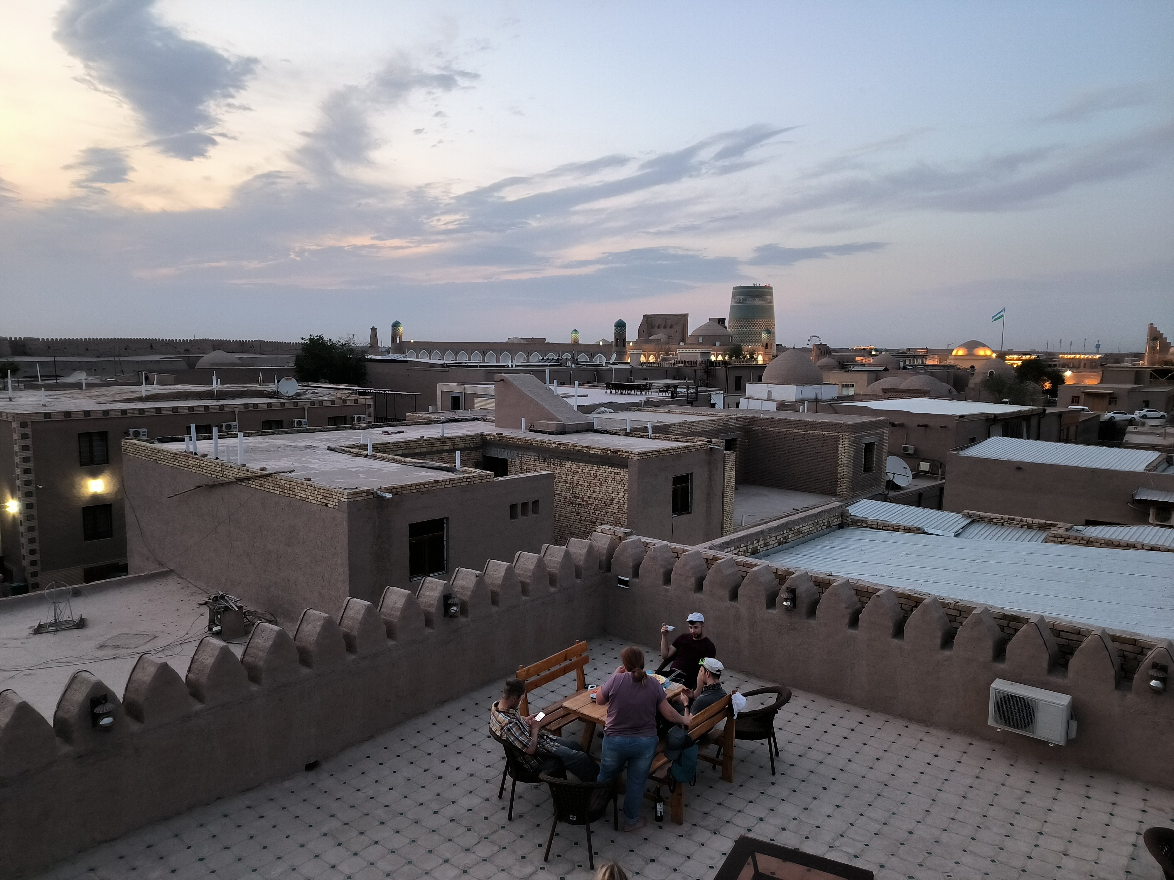 Фото отеля 2