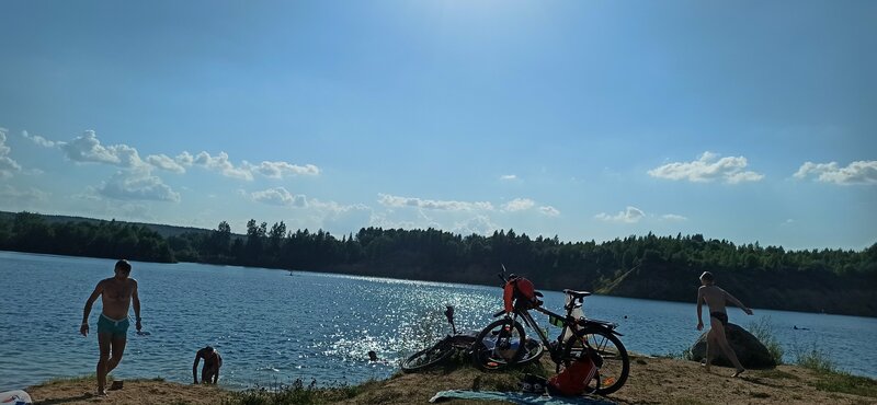 Жильё посуточно Cottage Near the forest and lake в Новопавловском