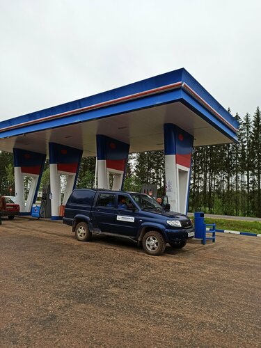 Gas station Surgutneftegas, Tver Oblast, photo