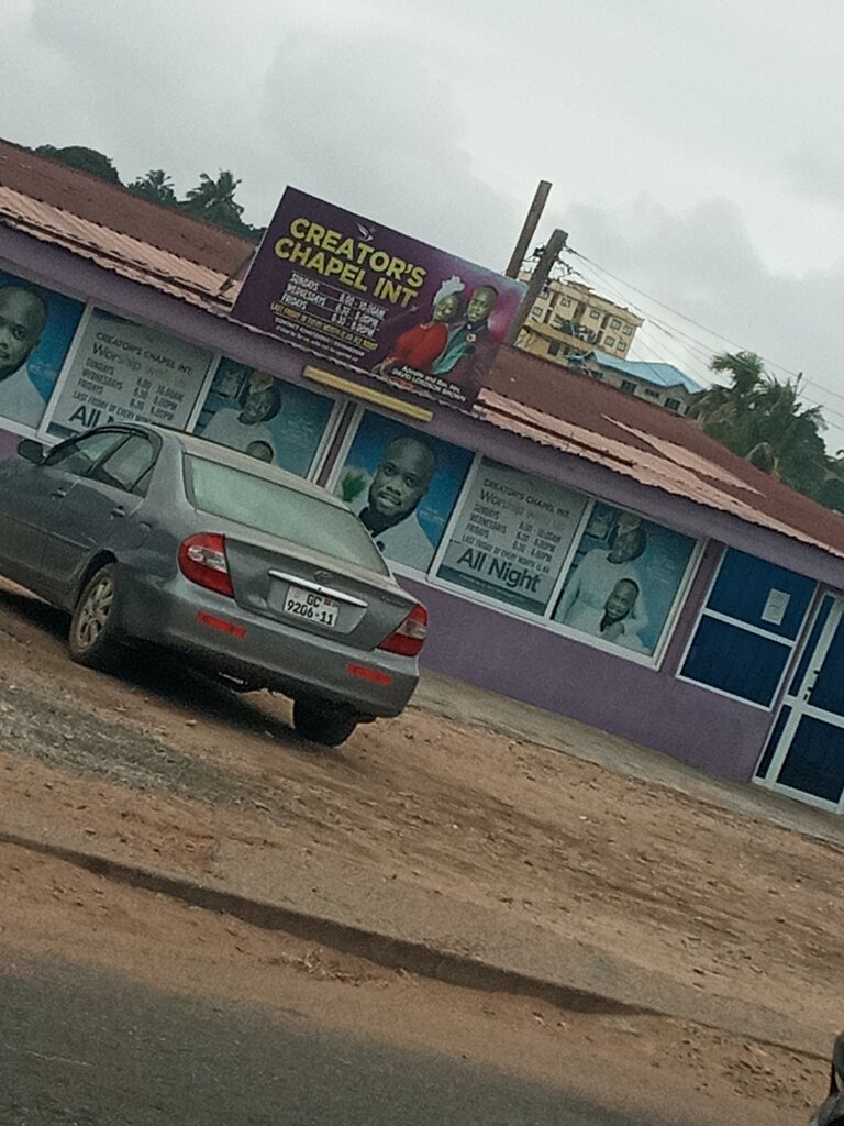 Catholic church Worship auditorium, Accra, photo