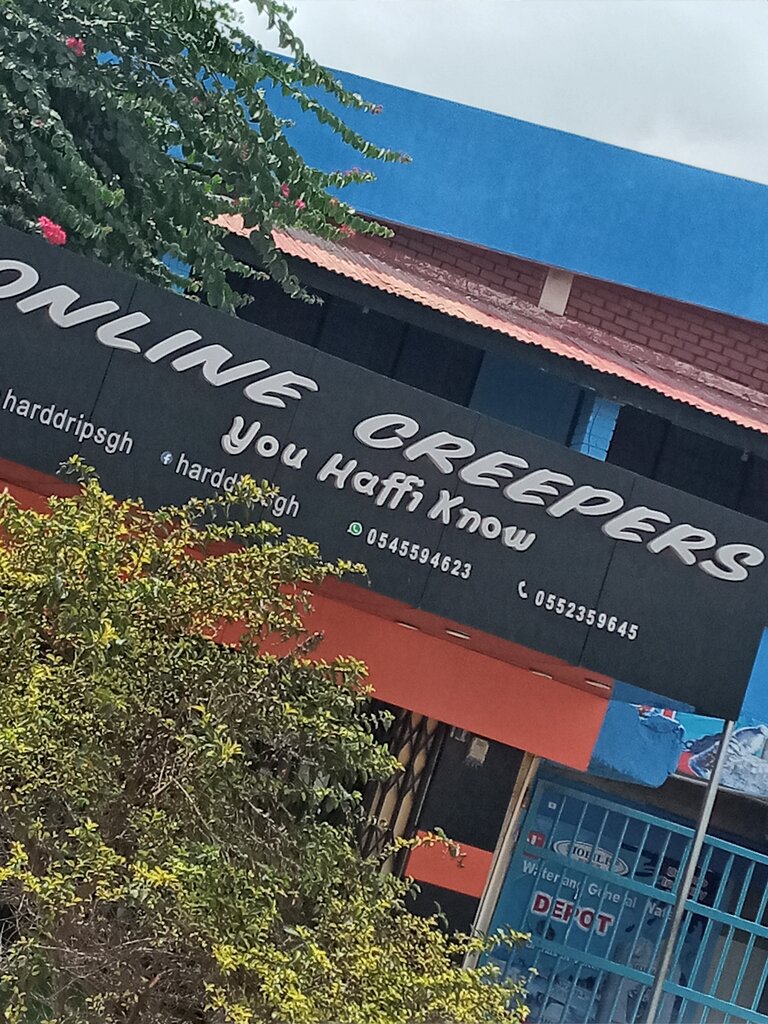 Online store office Online creepers, Accra, photo