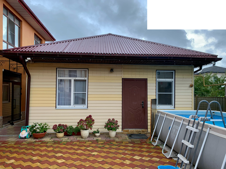 Фото Август