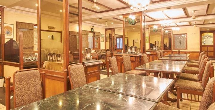 Фото Hotel Basant Residency