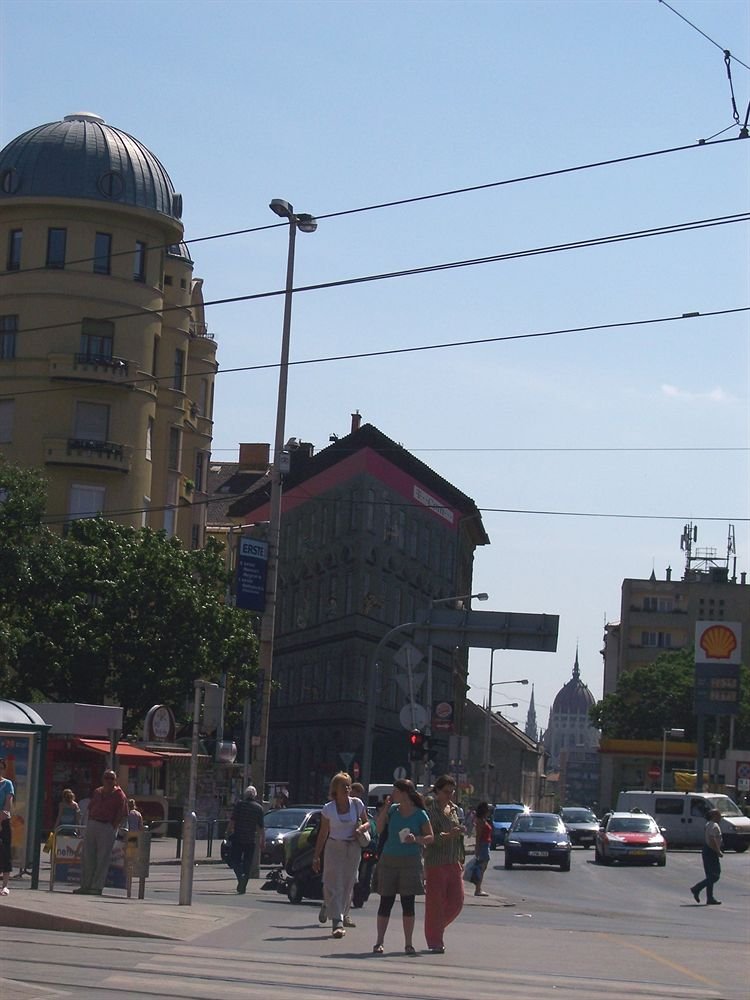 Фото Sunny Riverside