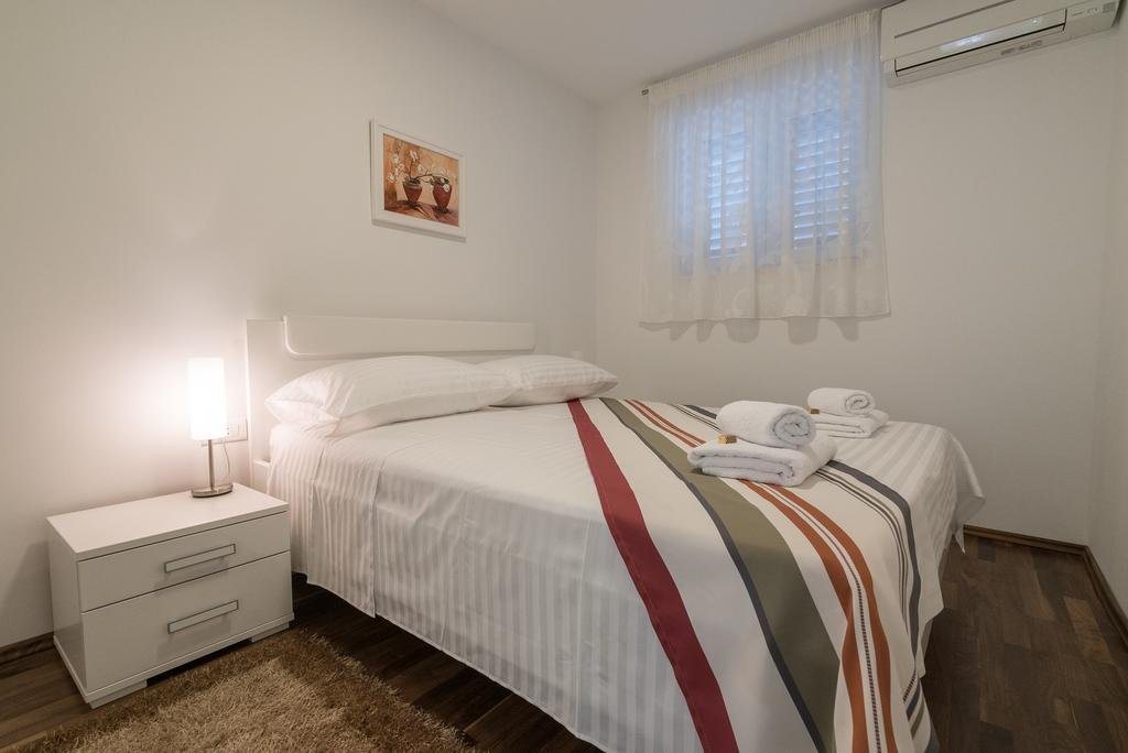 Фото Drop In Split Luxury Suites